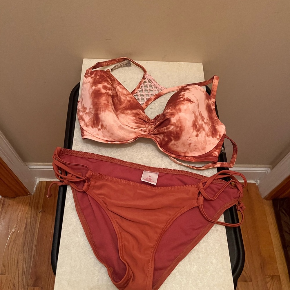 Women’s Rust Tie-Dye Underwire Bikini Set
